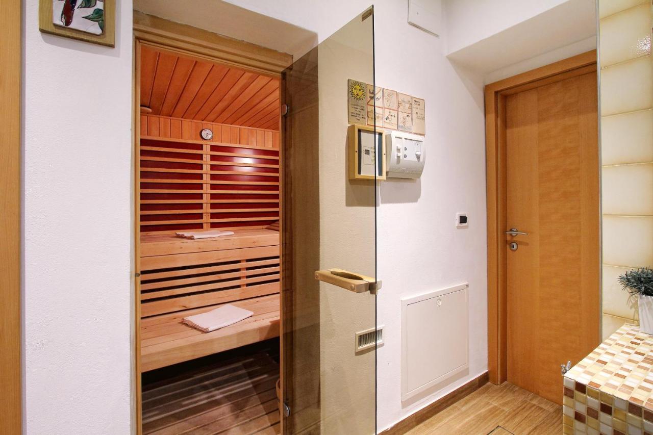 Apartment Dezo Istria Izola Exterior foto